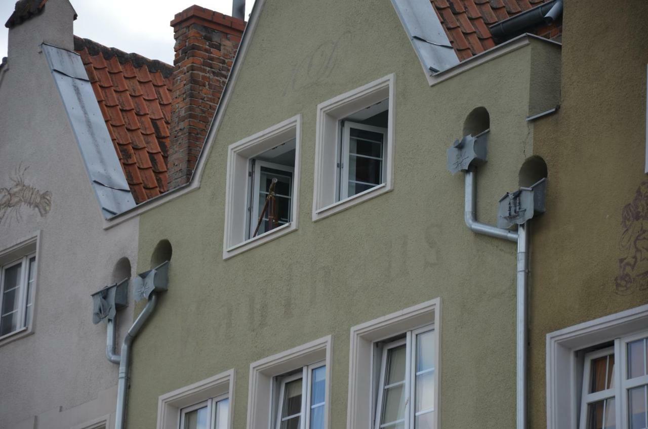 Apartment Above Motlawa Гданск Екстериор снимка